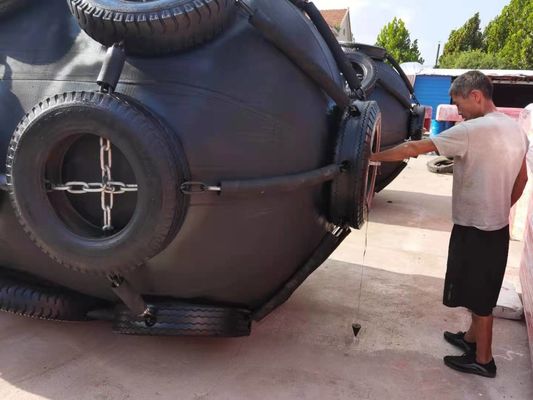 คุณภาพ โยโกฮามาประเภทลมยางบังโคลนเรือยางกันกระแทก โรงงาน