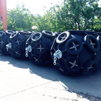 คุณภาพ ช่องเรืออัดลมบังโคลนทะเลขนาดใหญ่ Yokohama โรงงาน