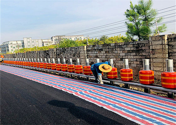คุณภาพ ที่ถอดออกได้ Median Strip Rolling Roller Crash Barrier Eva วัสดุ โรงงาน