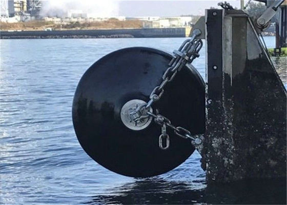 คุณภาพ Customized ISO17357 Foam Filled Fender with 0.5m to 4.8m Diameter and 12 Months Shelf Life โรงงาน