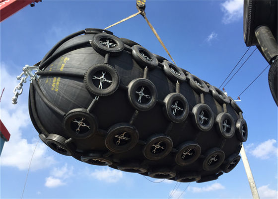 คุณภาพ Yokohama Pneumatic Marine Fender ที่ทนทาน ISO 17357 ได้รับการรับรอง โรงงาน