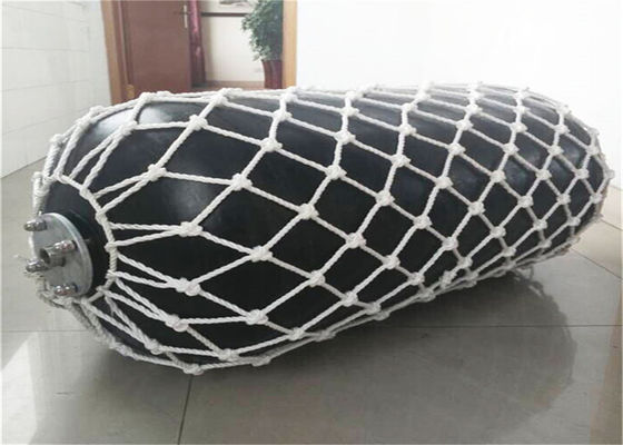 คุณภาพ การป้องกัน Dock Marina แบบลอยตัว EVA แบบเติม Maritime Fender STD Protection โรงงาน