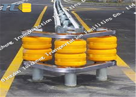 คุณภาพ Highway Safety Rolling Guardrail Barrier Crash Barrier Eva Rolling Barrels โรงงาน