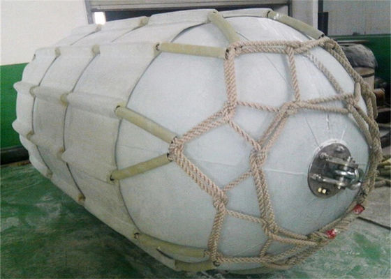 คุณภาพ สีขาวขนาดเล็กยางลมยางกันกระแทกเรือป้องกันท่าเรือ โรงงาน