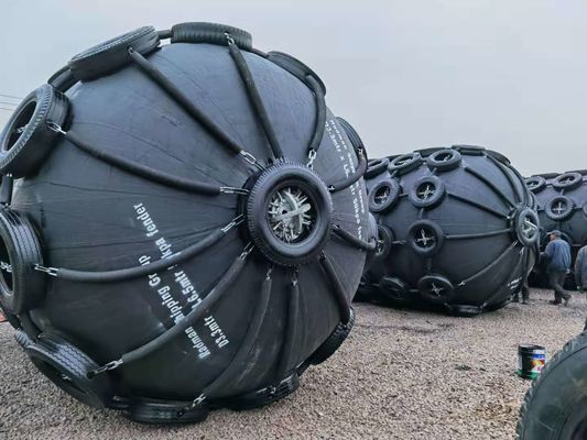 คุณภาพ ISO 17357 บังโคลนยางลม / ยางกันกระแทกโยโกฮาม่า โรงงาน