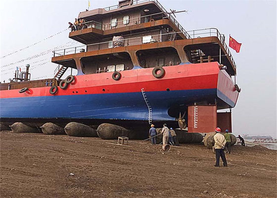 คุณภาพ ISO 14409:2011 กระเป๋าอากาศสําหรับการเปิดเรือที่ได้รับการรับรอง มีอายุการใช้งาน 6-10 ปี และช่วงความกว้าง 0.8m ถึง 3.0m สําหรับการใช้งานทางทะเล โรงงาน