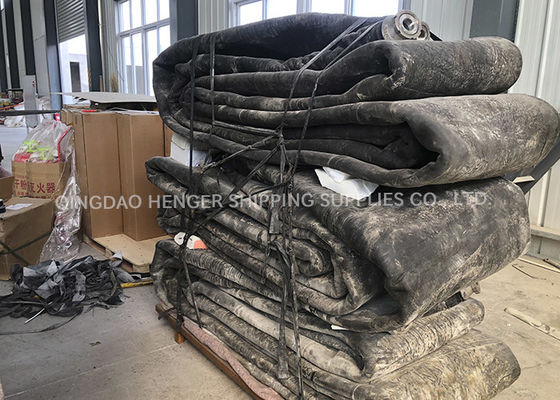 คุณภาพ ถุงลมนิรภัยสำหรับงานหนักสำหรับเรือยกของลอยน้ำทางทะเลแรงดันสูง โรงงาน