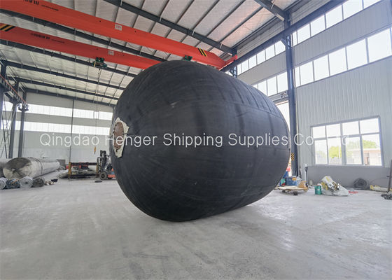 คุณภาพ ISO 17357 Compliant Natural Rubber Pneumatic Rubber Fender with 50Kpa/80kpa Working Pressure for Marine Protection โรงงาน