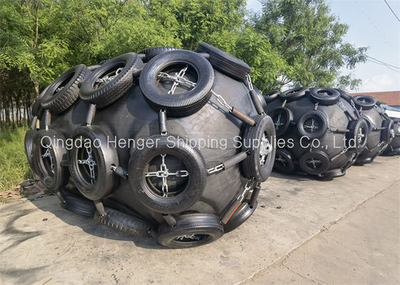 คุณภาพ 50kpa Inflatable Rubber Fender for Ship Docking 24 Months Shelf Life โรงงาน